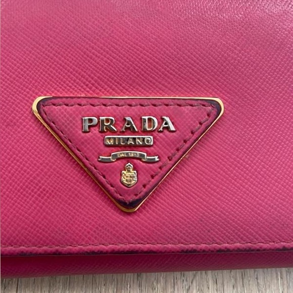 Prada Pink Leather Women's Bag - Picture 1 of 6